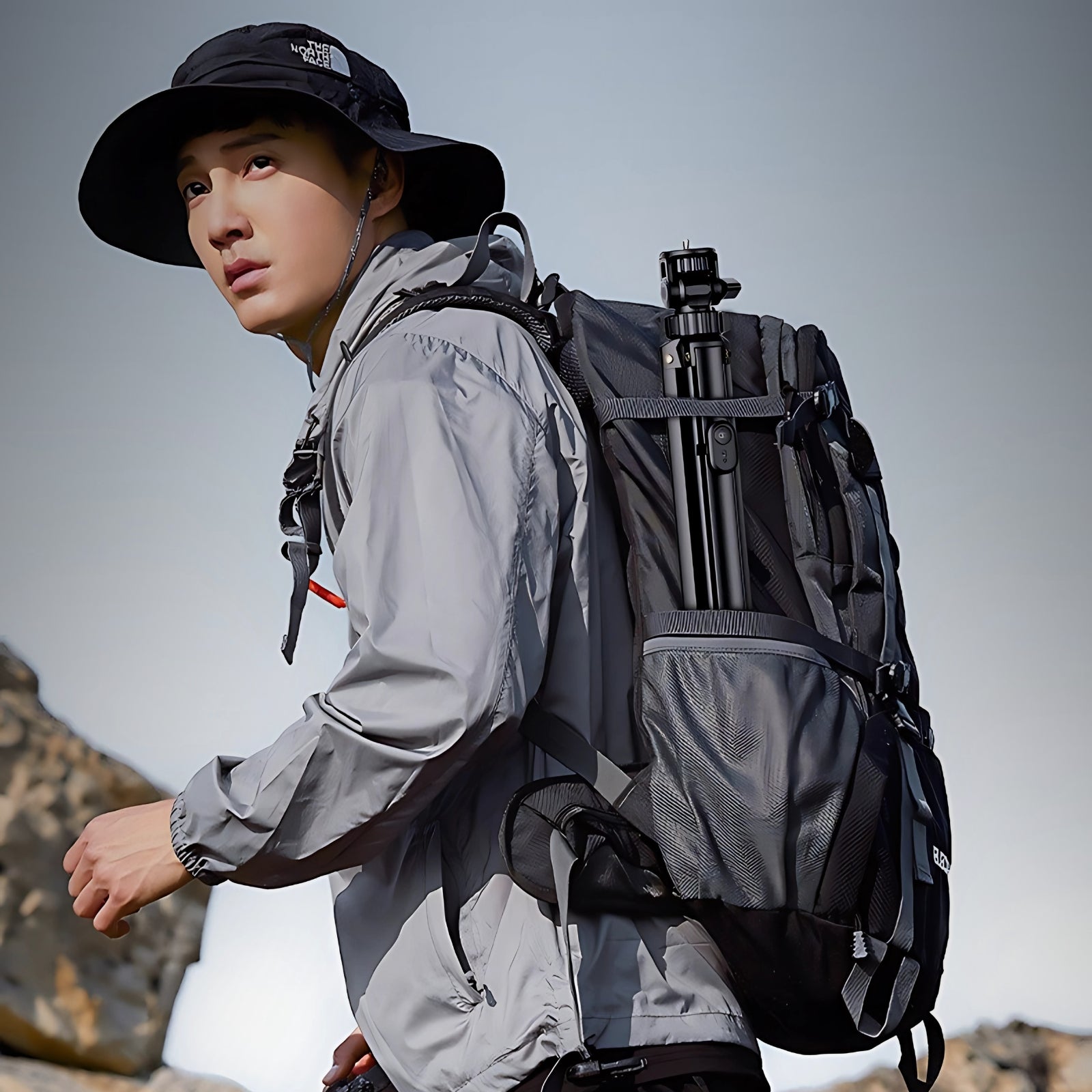 Why a Lightweight Tripod Is a Game-Changer for Everyday Photography, Travel, and Livestreaming