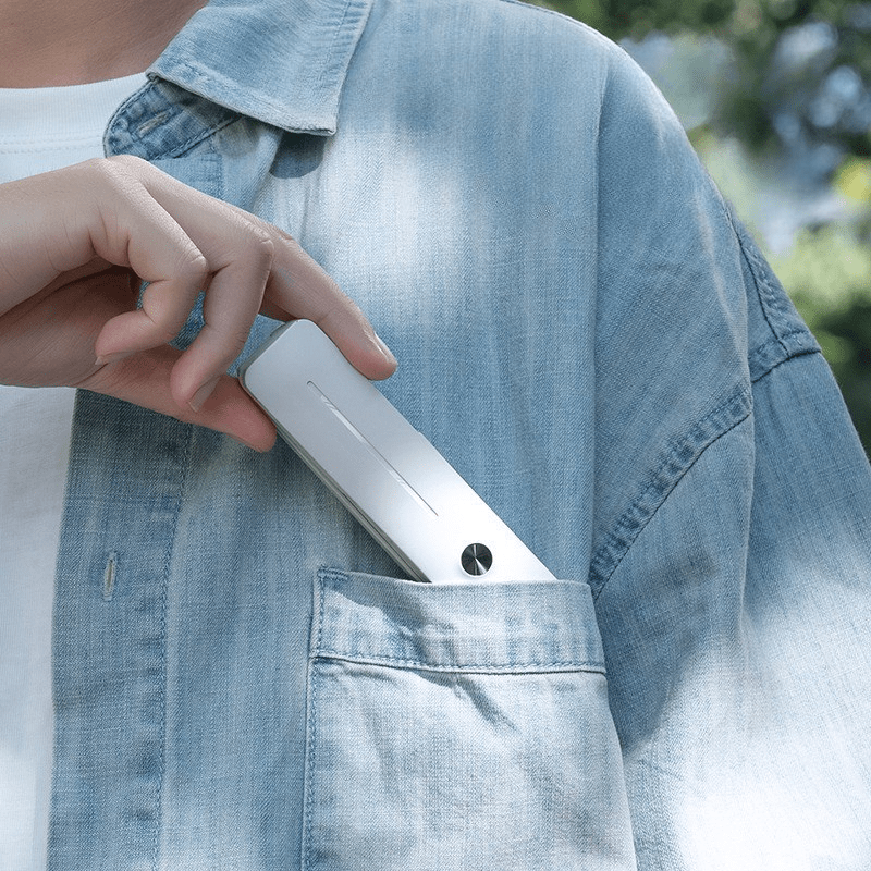 Si6 Mini Bluetooth Selfie Stick – Compact and Stable Design - ROODTUO