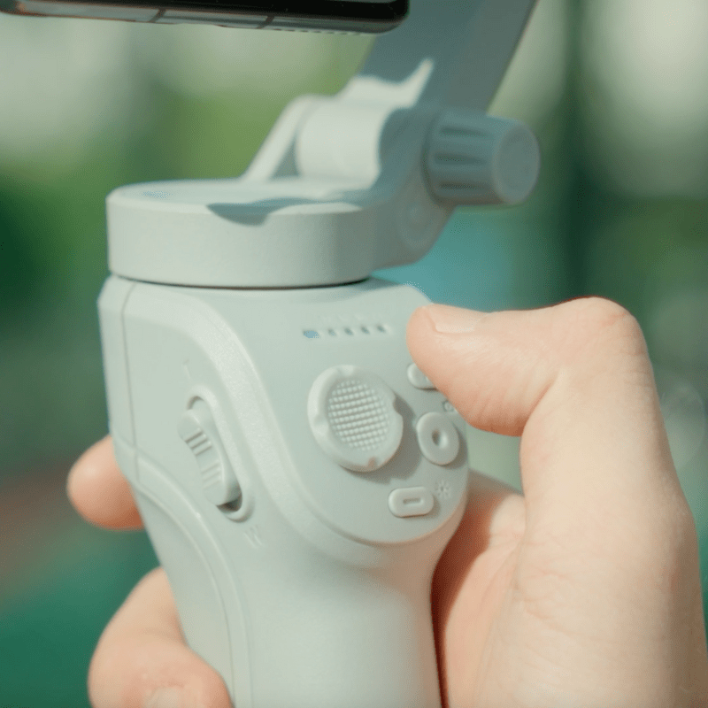 Smart - Cyclone 3 - Axis Anti - Shake Intelligent Tracking Mobile Phone Gimbal - ROODTUO